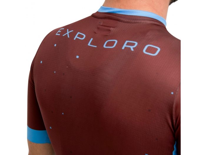 New season, new threads. Check out the 3Tbike Exploro-inspired kit and treat yourself to something nice this spring! buff.ly/3v8ZjI9

#3TBike #cycling #bikelife #cyclinglife #newkitday #3TQM #newthreads