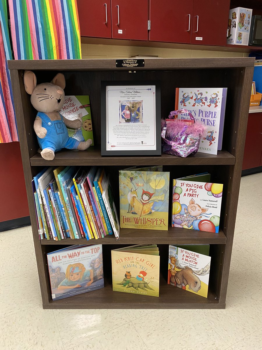 MrsMaysK's tweet photo. Today we dedicated a memorial bookshelf in honor of Colleen Nehman, our beloved literacy teacher who passed away in August. We hope to share her love of books with our students for years to come. #AACPSAwesome @FerndaleEarlyEd https://t.co/mL6m2dT9SP
