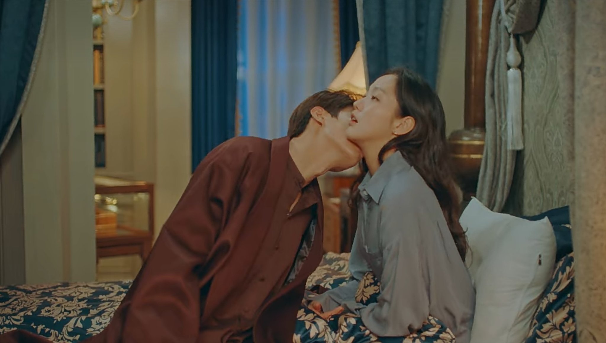 Twitter 上的 Machi キスシーンが上手い人気イケメン韓国俳優top 最新版 6位 イ ミンホ 相続者たち の屋上キスシーンはイ ミンホのアドリブ ザ キング では 大人な首キスを披露し キス職人の実力を遺憾なく発揮 キス職人 メロ職人 として韓国ドラマに