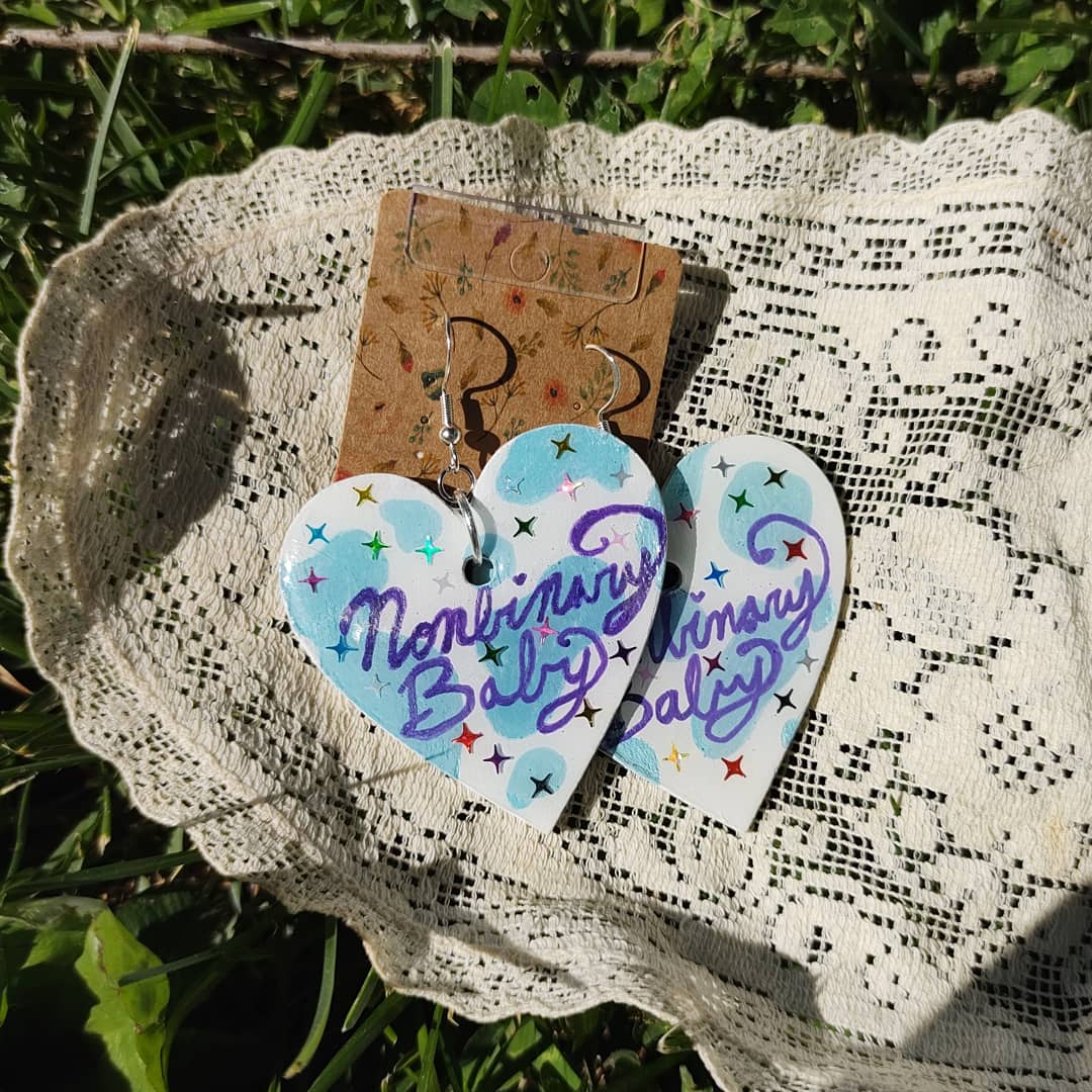 _RottenBoi_'s tweet photo. 🌈 Shop from queer artists and small biz for your pride merch!! 🌈
https://t.co/En44JTGdsV https://t.co/Vijl9OT3nH