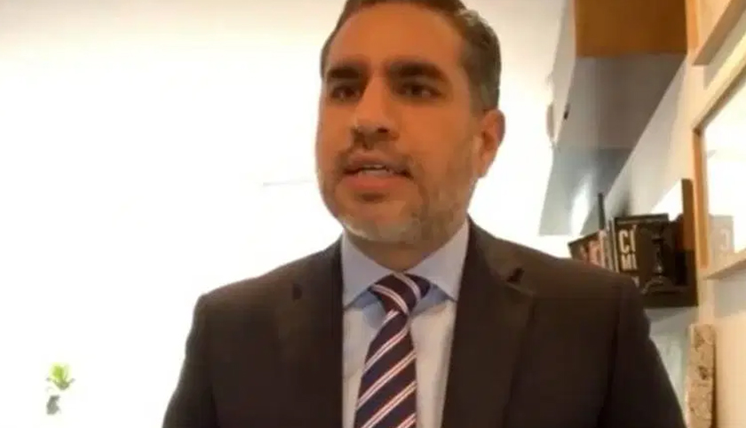 epigmenioibarra's tweet photo. Contra Pemex y contra la ciudadanía: Dos jueces "expertos en competencia" obligan a Pemex a regresar al esquema establecido en 2014: deberá vender sus hidrocarburos a empresas privadas, que a su vez los revenden al consumidor final.
vía @lajornadaonline
https://t.co/8lnCWAOZRs https://t.co/K3DoUn1707