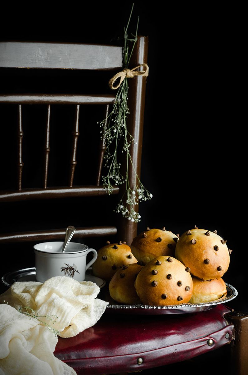 MyKaramelli's tweet photo. ¿Quién quiere probar unos doowaps caseros con pepitas de chocolate? 😋 Súper suaves, tiernos, muy esponjosos y, además en cada bocado te encuentras un trocito de chocolate ¡irresistibles! 🍫 
https://t.co/LpDnXKRK09

#reposteria #doowaps #weikis #chocolate https://t.co/yFTKpHgVqk