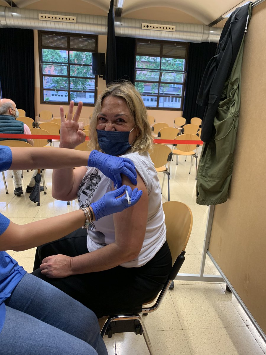 Mayka Navarro 🐕🐕 🦈🐠🐬 tweet media