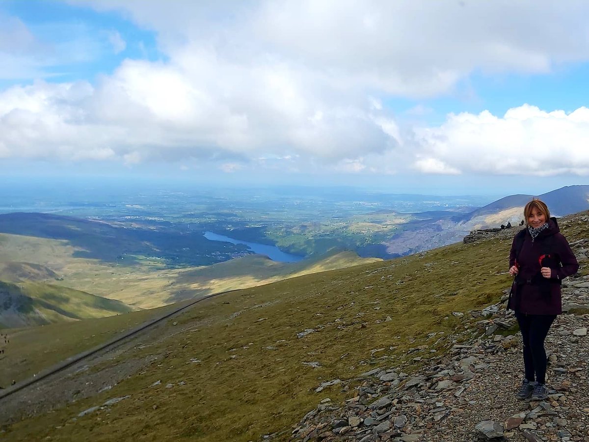 Michelle3718's tweet photo. Snowdon you were amazing ❤ #snowdon #pygtrack #llanberis #pyg #snowdonmountain #wales #mountains https://t.co/ctuRHDCajh