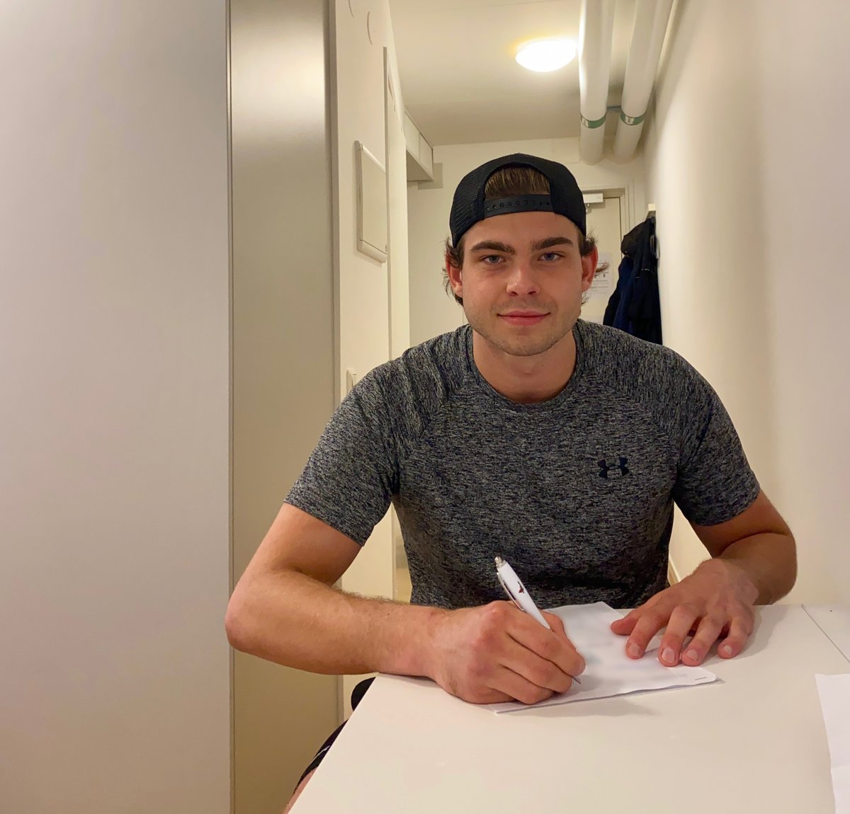 Lodin is signed! 🖊️

#GoSensGo