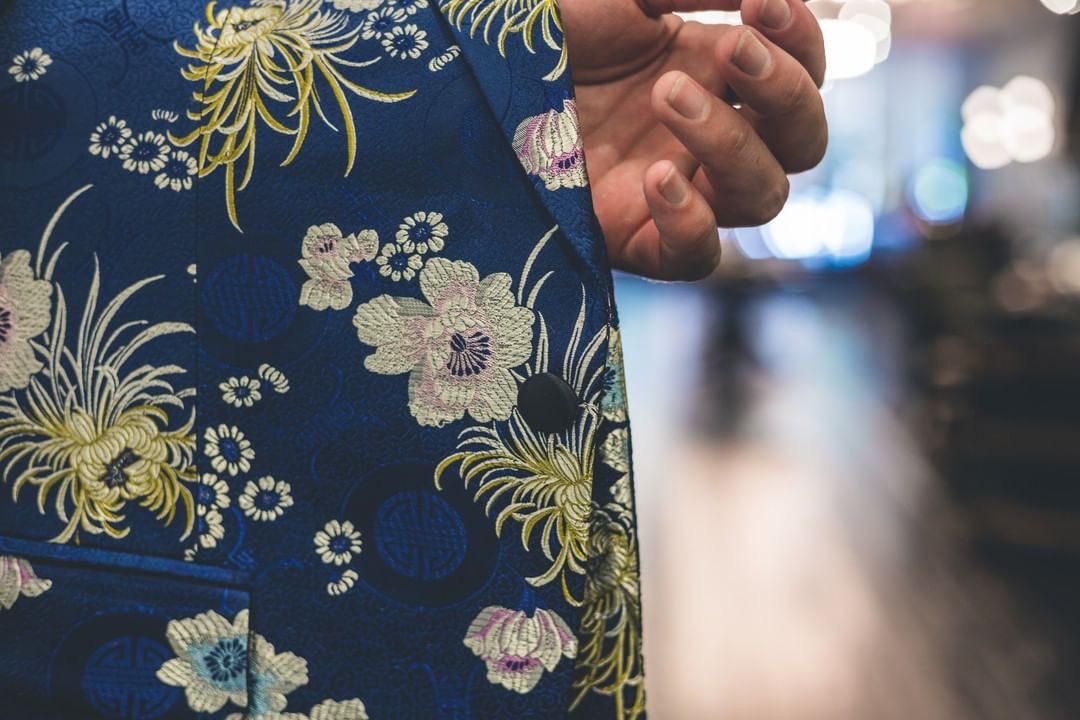 bespokeville's tweet photo. Our #bespokeville giveaway continues on IG! What are the factors that influence your decision when selecting a shirt? #bespoke #giveaway #contest #fashion #mensfashion #style https://t.co/VXuPGk7PoN