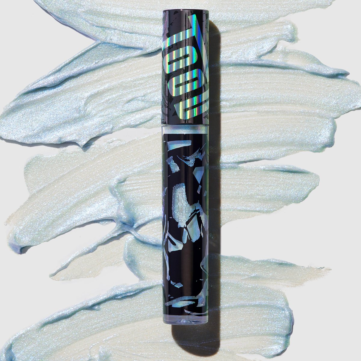 Purely prismatic ✨ Our buildable, nontoxic Brow Color Cream in Brother/Sister. 👯‍♂️

Shop this shade and more now at toodbeauty.com. 💜