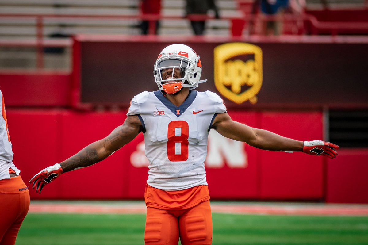 Malachi Hood (@malachiloading) on Twitter photo Wow! After a visit and workout, I am blessed to have received my first offer from the University of Illinois!! 🔶🔷 #FamILLy <a href="/NateMcNeal32/">Nate McNeal</a> <a href="/IlliniFootball/">Illinois Football</a> <a href="/BretBielema/">Bret Bielema</a> <a href="/mj_sbbm4keys/">Master 🏈 Technician & Trainer</a> <a href="/HilltoppersFB/">JCA Football</a> Wow! After a visit and workout, I am blessed to have received my first offer from the University of Illinois!! 🔶🔷 #FamILLy <a href="/NateMcNeal32/">Nate McNeal</a> <a href="/IlliniFootball/">Illinois Football</a> <a href="/BretBielema/">Bret Bielema</a> <a href="/mj_sbbm4keys/">Master 🏈 Technician & Trainer</a> <a href="/HilltoppersFB/">JCA Football</a>