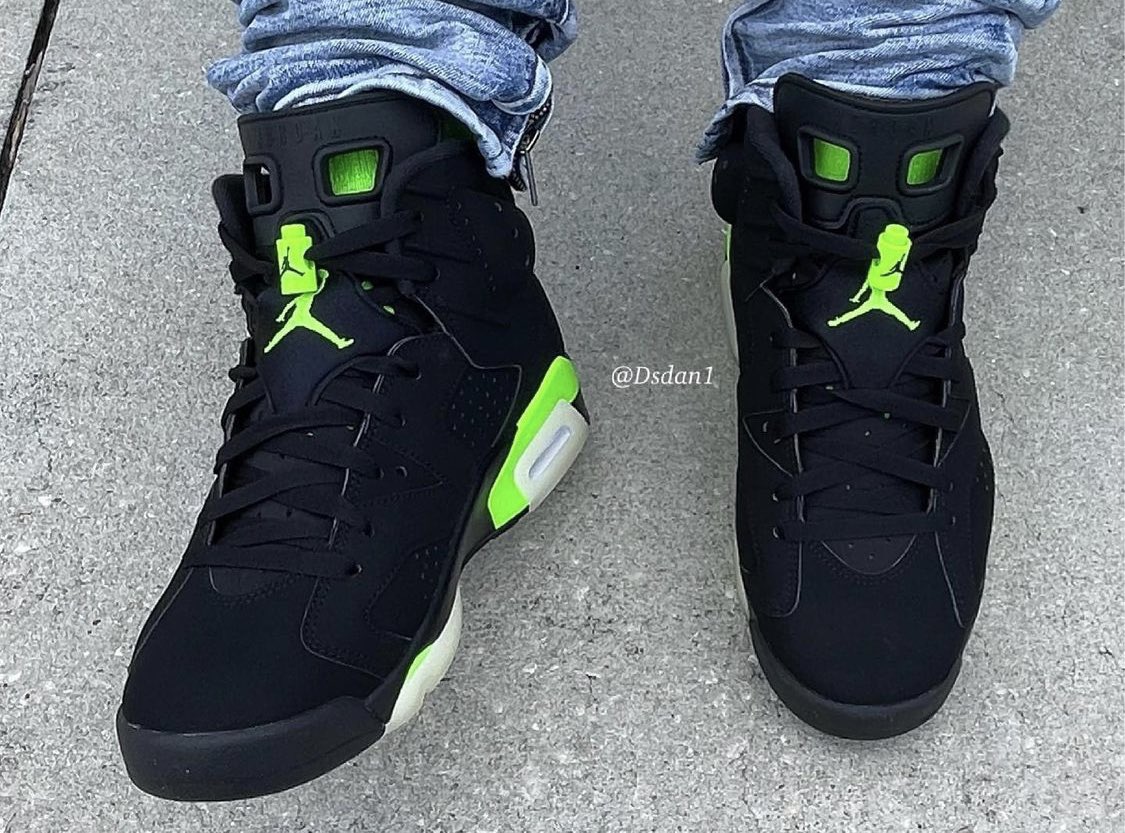 black and green jordan 6 on feet