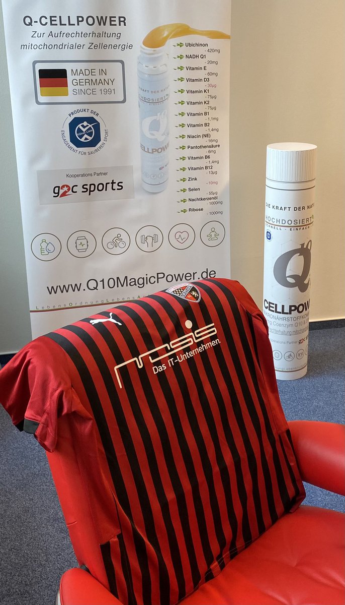 g2csports's tweet photo. Danke @Schanzer für die tolle Partnerschaft! 💪🏻👍🏻👊🏻⚽️#q10magicpower #g2csports https://t.co/xQAqsVFFhu