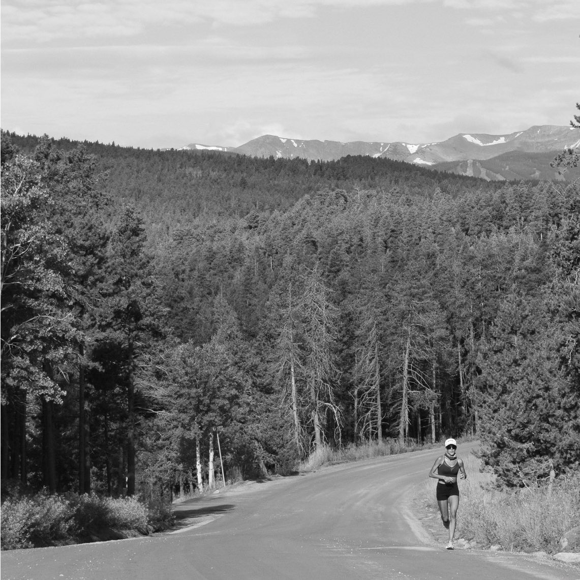 🚨🚨Gear Sale🚨🚨
Back by popular demand, we’re selling the “Frank the Tank” &amp; “We are All Droddy” tees once again!
Show support by getting yours this wk during our 72-hr pre-sale &amp; enjoy a $5 discount. Limited number of previous items available as well: 
rootsrunning.store