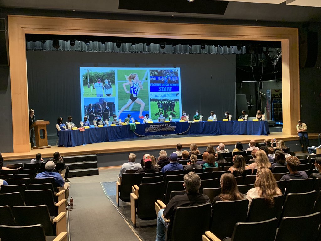 DrKFried's tweet photo. Congratulations to our Student Athletes for participating in our Spring Signing Day at the Bay! ๐โโ๏ธ๐ โพ๏ธ โฝ๏ธ๐๐ Your futures are bright ~ Keep up the great work!! #Lightningforeverโก๏ธ @TeamCypressBay https://t.co/JiZbVMK9L6