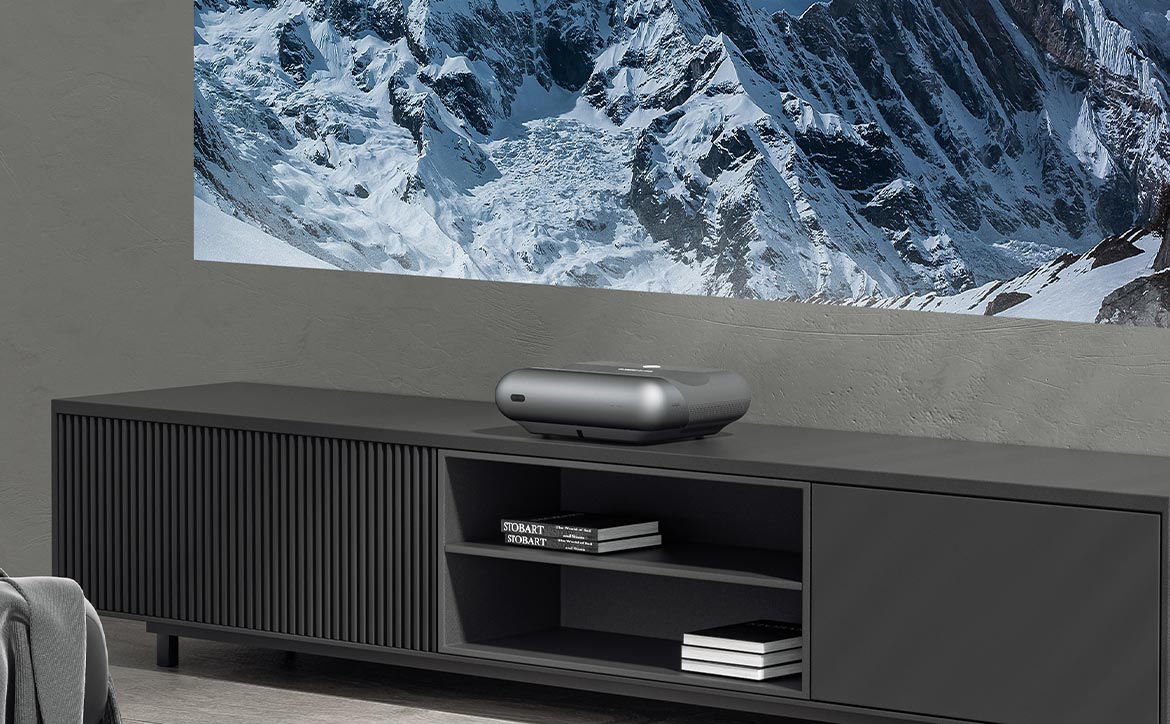 techaeris's tweet image. JMGO has just launched two new ultra-short throw projectors on Indiegogo, one of which is co-engineered with Leica and Dynaudio.

#JMGO #USTProjector #UltraShortThrow #projector #Leica #Indiegogo

techaeris.com/2021/06/01/jmg…