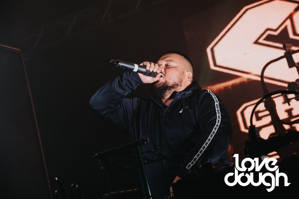 LoveDoughEvents's tweet photo. @CharlieSloth killing https://t.co/ch1SqWKYFa