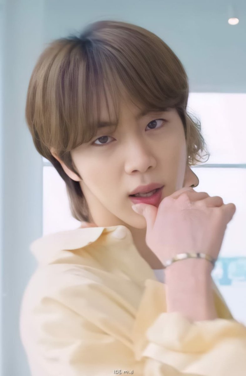 KuhooSahay's tweet photo. I vote #KimSeokjin of @BTS_twt  as #100MostHandsomeMen2021  #TBworld2021 https://t.co/sByAJJAKtP