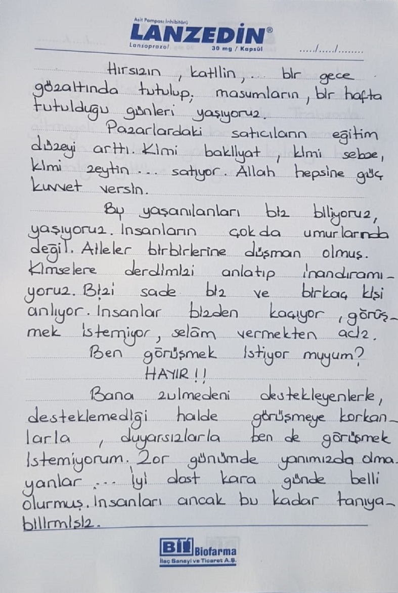 Sevinç Özarslan (@sevincozarslan) on Twitter photo Kanser olduktan sonra vefat eden KHK'lı öğretmen Emine Yürükçü, ölümünden 2 yıl sonra görevine iade edildi. <a href="/adalet_bakanlik/">T.C. Adalet Bakanlığı</a>
Yürükçü, ardında tarihi bir mektup bırakmıştı. <a href="/MusaYurukcu/">Musa Yürükcü</a> Kanser olduktan sonra vefat eden KHK'lı öğretmen Emine Yürükçü, ölümünden 2 yıl sonra görevine iade edildi. <a href="/adalet_bakanlik/">T.C. Adalet Bakanlığı</a>
Yürükçü, ardında tarihi bir mektup bırakmıştı. <a href="/MusaYurukcu/">Musa Yürükcü</a>