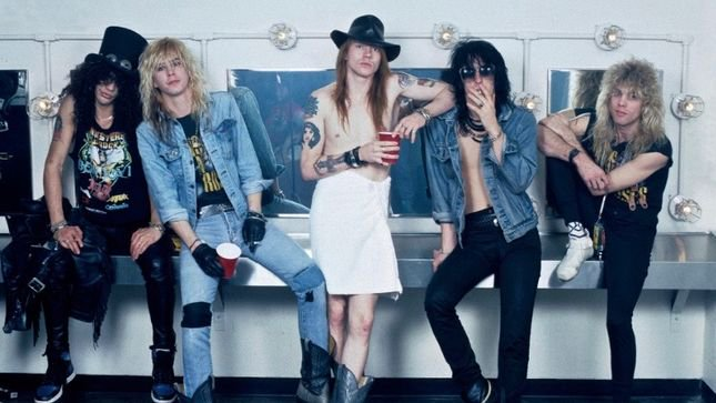 crockpics's tweet photo. Guns N’ Roses, 1988 https://t.co/YXg35ZDJeR