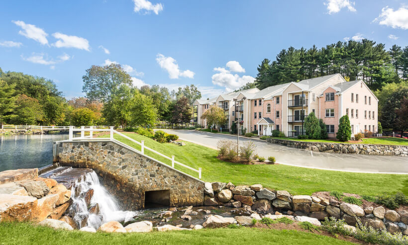 CHR_Careers's tweet photo. Chestnut Hill Realty is a leading owner/manager of multifamily communities in New England. Visit our website to get a better idea of our values and everything that we offer. If you're interested in joining our fantastic team, visit our Careers page to... https://t.co/9j5N4imBVX https://t.co/V7bis2qIbv