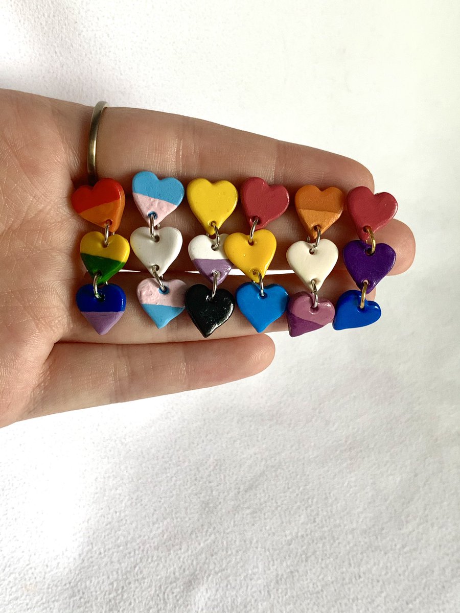 coffeeandclay_'s tweet photo. happy pride month y’all !! #pride https://t.co/TGTKyGPX0K