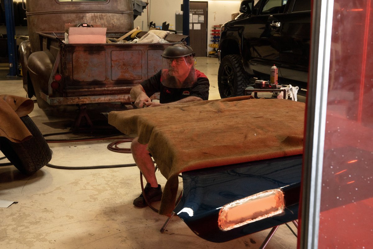 FindlayCustoms's tweet photo. A little behind the scenes shot

Can you guess what he is prepping a car door for? 

#restoration #lasvegas #vegas #car #automotive #bodywork https://t.co/nLiuZo6QSx