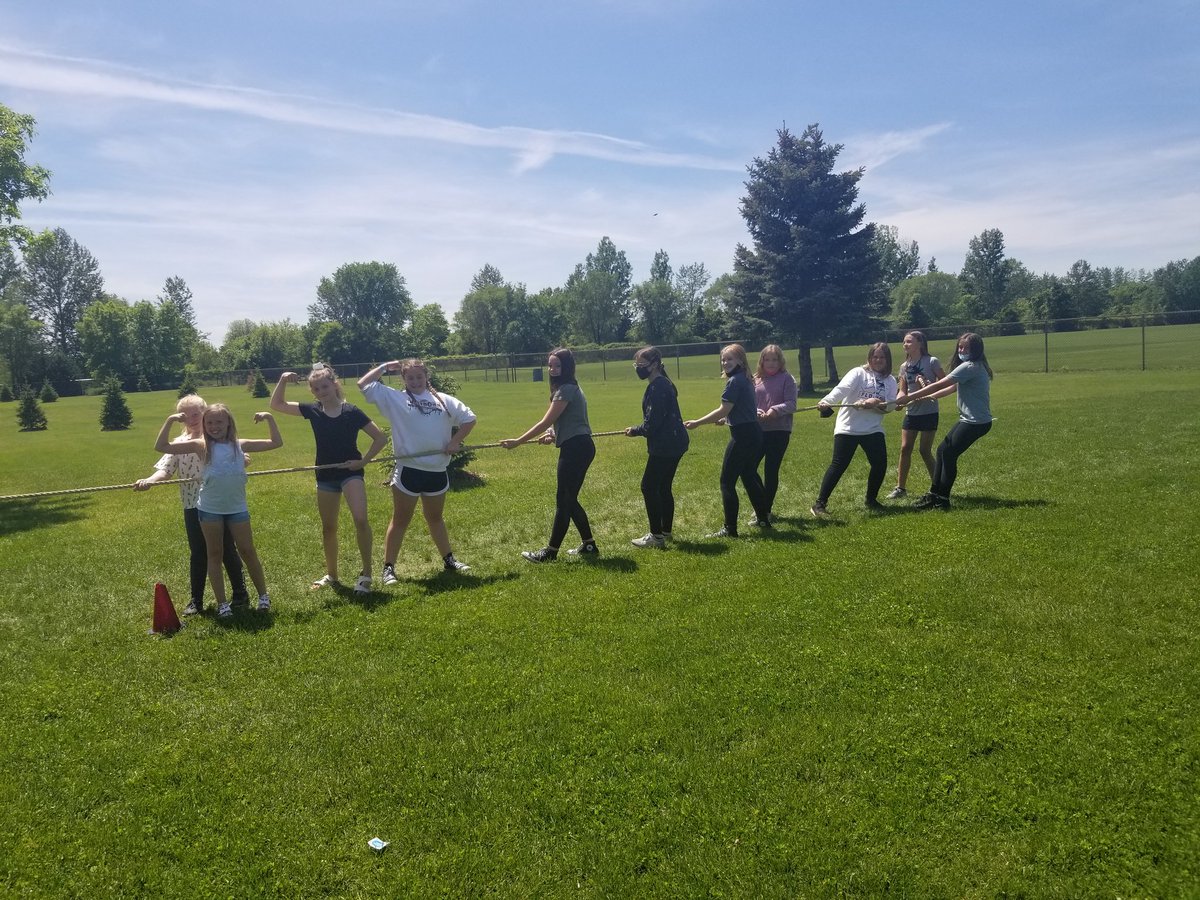 PWE_PhyEd's tweet photo. Last but not least, fifth grade field day! Thanks to everyone who participated and helped make day 1 of field day a sucess! #montimagic #pwemagic https://t.co/A33jIBojri