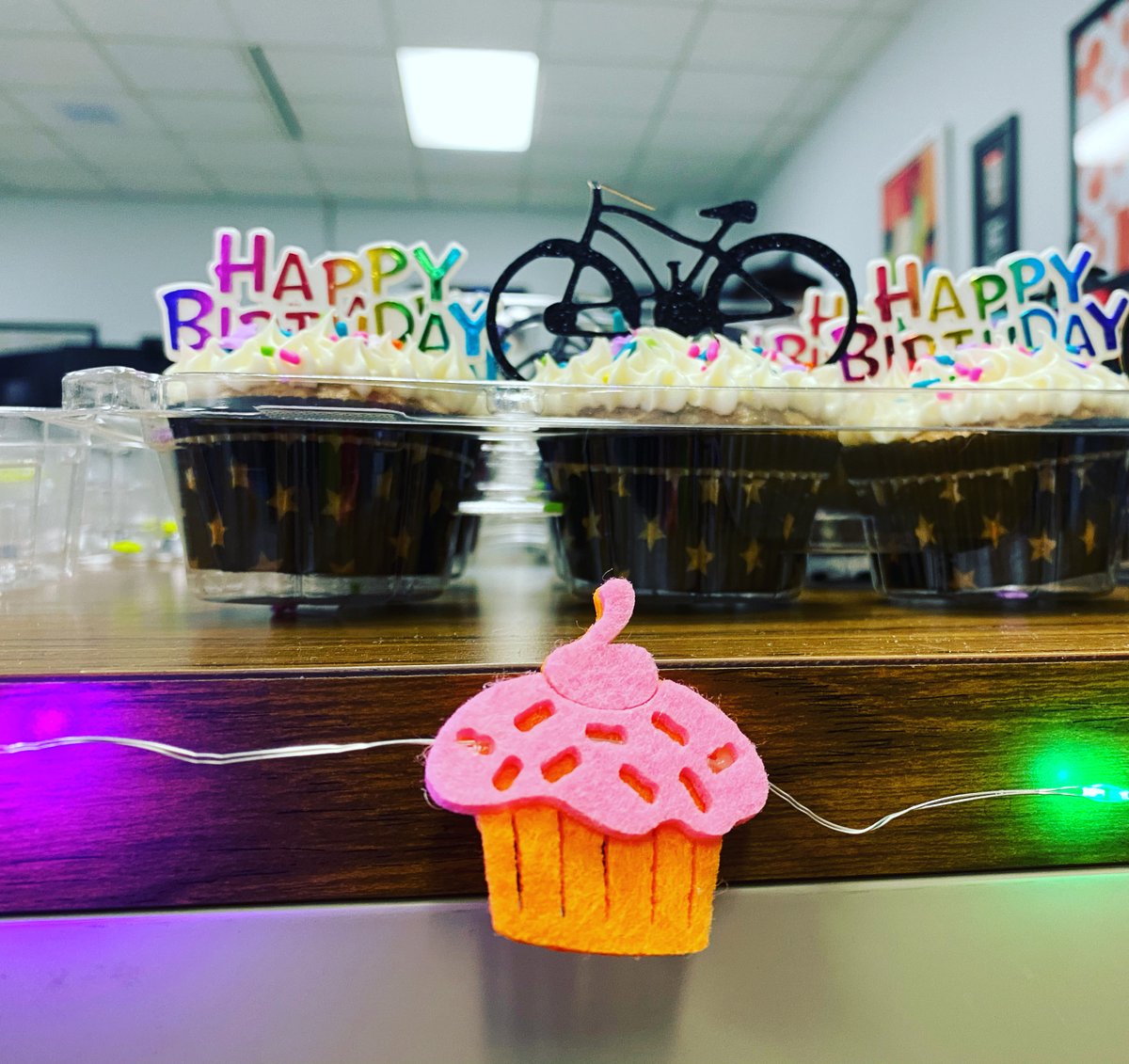 Brightz_Ltd's tweet image. Nothing like birthdays, bikes, and cupcakes!