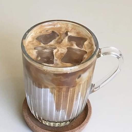 Napkin_Ads's tweet photo. Iced Coffee 😍 😋 https://t.co/Lv7hLPu2mz