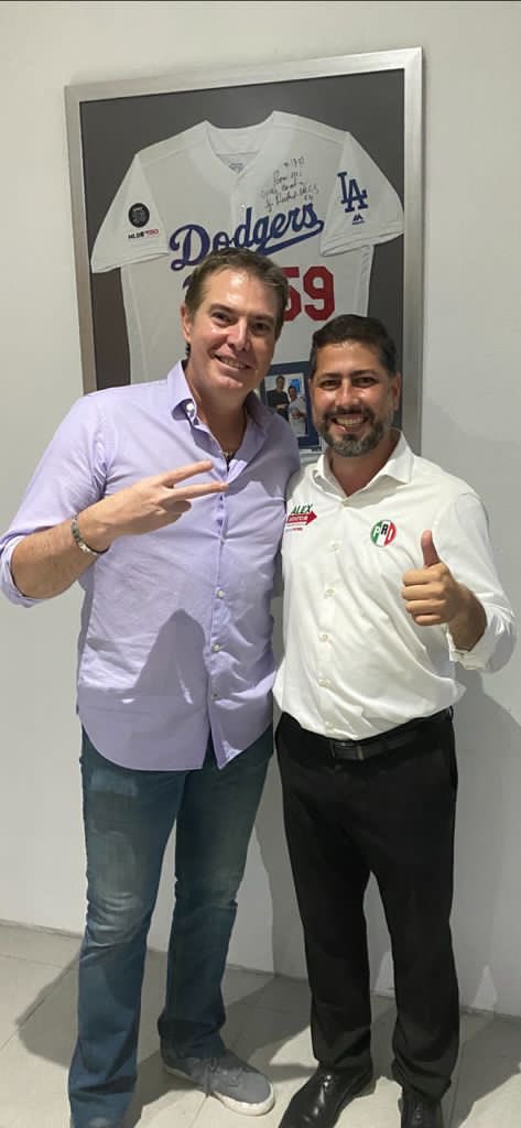 Agradezco mucho a mi amigo, <a href="/valdezrocket/">Ismael Rocket Valdez</a>, por sumarse y respaldar este proyecto. 

¡No les quede duda, aquí está la mejor fórmula! ¡VAMOS A GANAR!