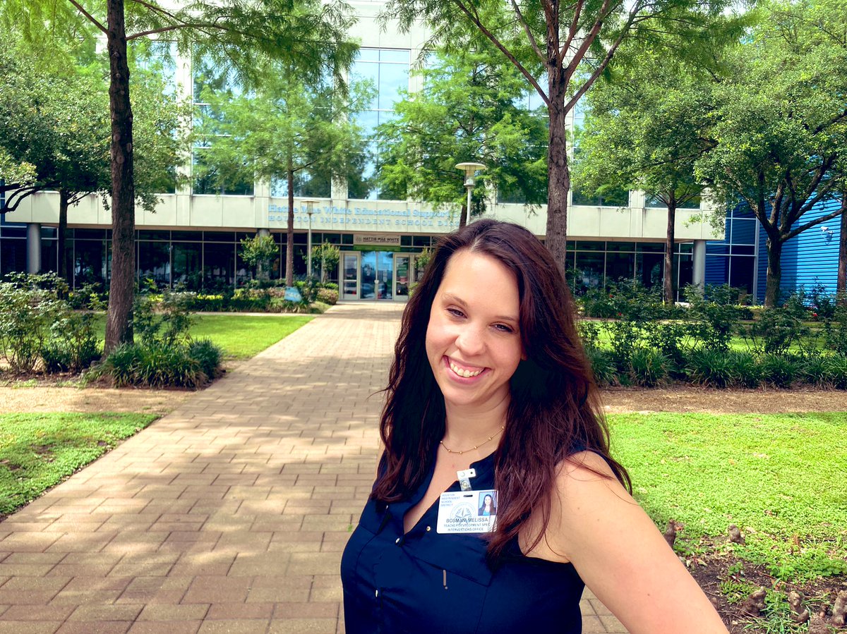 mbosman87's tweet photo. Today marks my last day with @TeamHISD . I’ve been with the district since 2015 when I started teaching at Wainwright ES under @caguirr1. For the last three years. I have worked as an intervention TDS in the North area. Next week I continue my career at Region 4 ESC. @HISD_IAT https://t.co/YOARGM3aHe