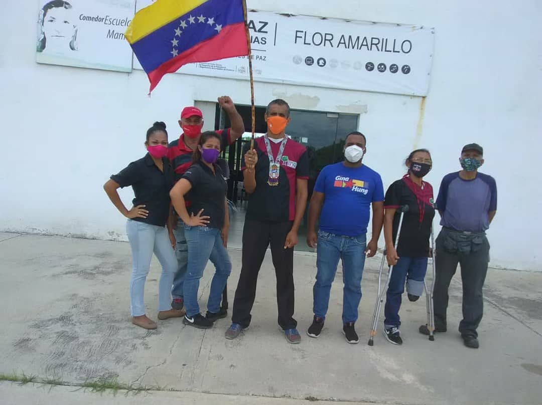 gbmfloramarillo's tweet photo. #1Jun El Tricolor patrio dió inicio al mes bicentenario 200

#1AñoMétodo7Más7
@NicolasMaduro
@FunMovPazYVida1
@vargas_mimou @MCarabobo1 https://t.co/lUSE5Qka4w