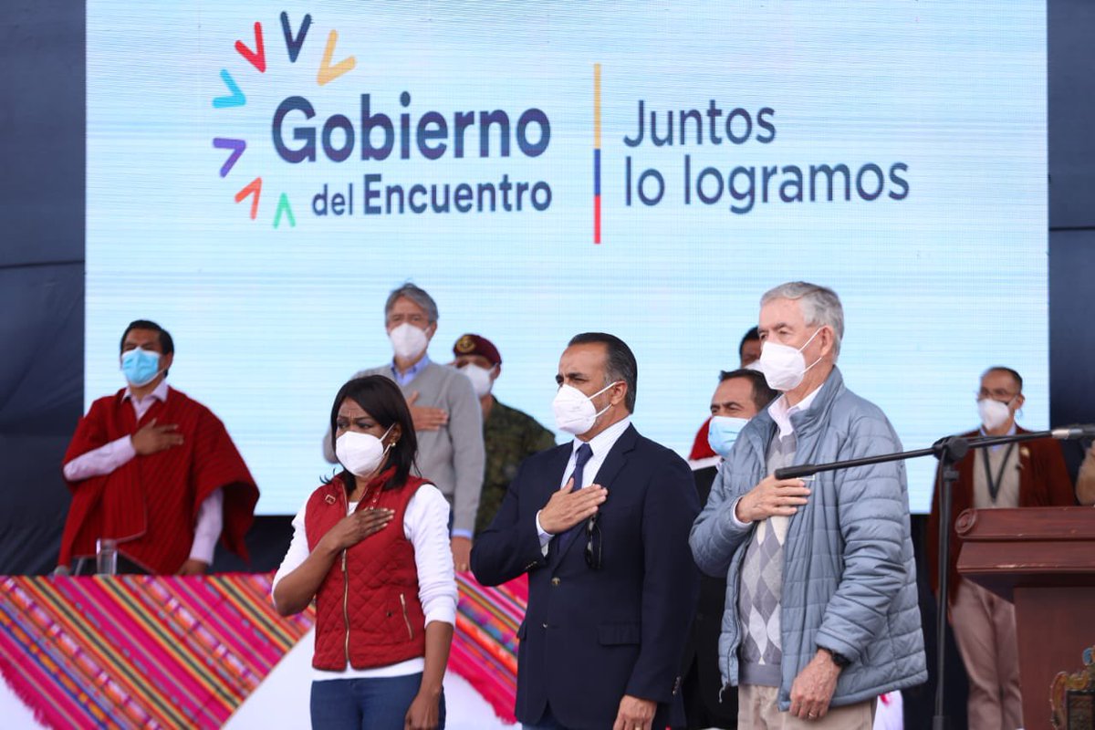 Ante la Gran Nación Puruhá, reafirmamos nuestro compromiso de:

◦ Construir caminos vecinales 
◦ Salud y educación de calidad
◦ Impulsar los sectores productivos
◦ Rehabilitar escuelas rurales 
◦ Crear empleos para todos

¡Su bienestar es la prioridad! 

#JuntosLoLogramos