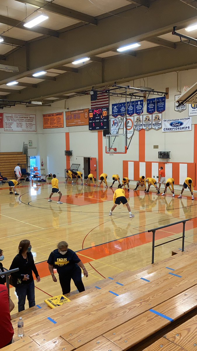 South EM bball tweet media