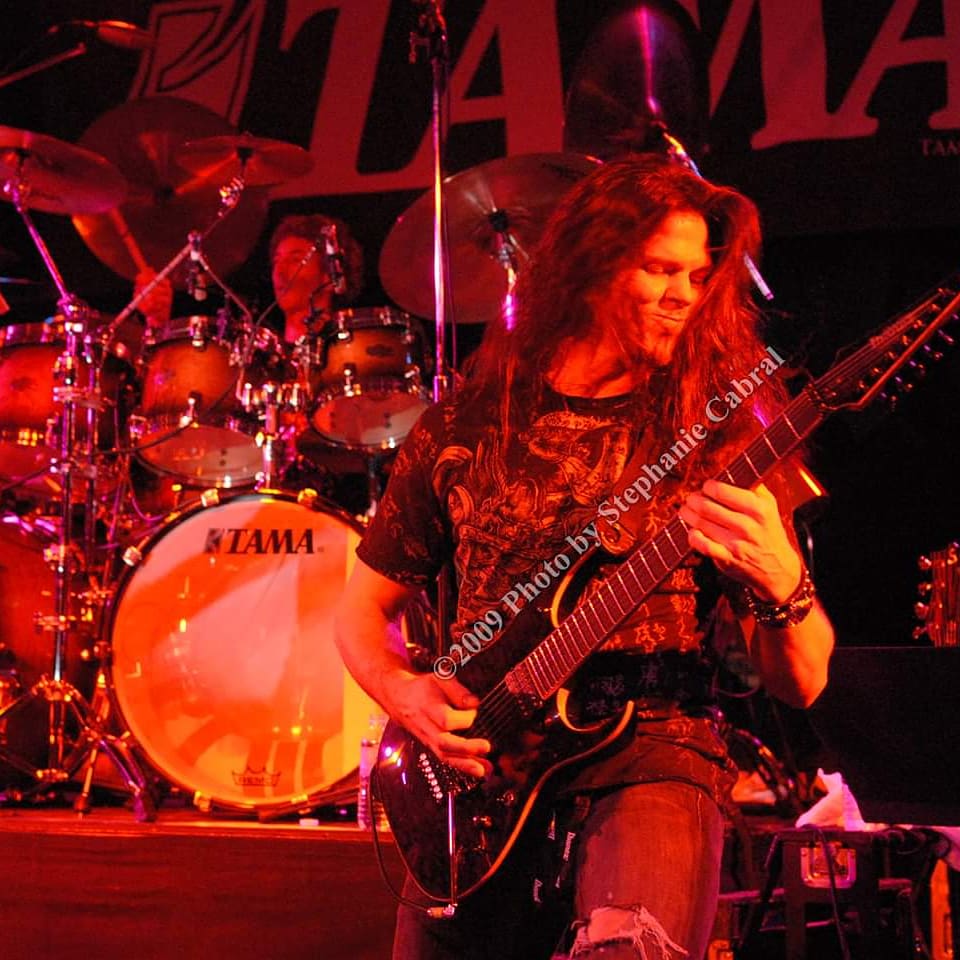 Chris Broderick (@chris_broderick) on Twitter photo Namm show in 2009. Can you tell who the legendary drummer is behind me?
📸 <a href="/stephaniecabral/">Stephanie Cabral</a> Namm show in 2009. Can you tell who the legendary drummer is behind me?
📸 <a href="/stephaniecabral/">Stephanie Cabral</a>