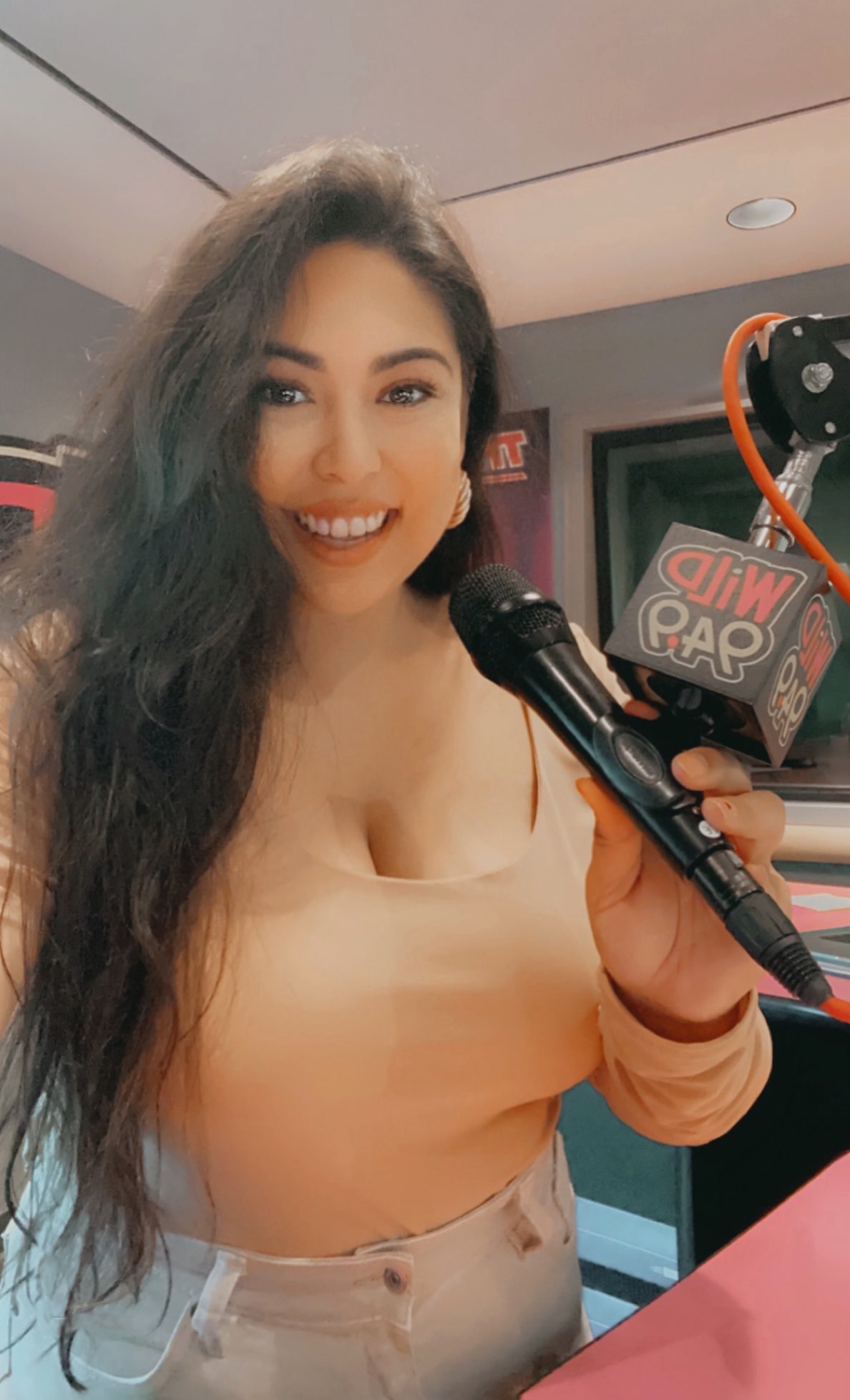 WiLD 94.9 on X: Hi! 👋🏼 I'm back live until midnight just raging about  this new @Olivia_Rodrigo #SOUR album 🤪 Blasting #DejaVu up next! Lock me  in & send me more of