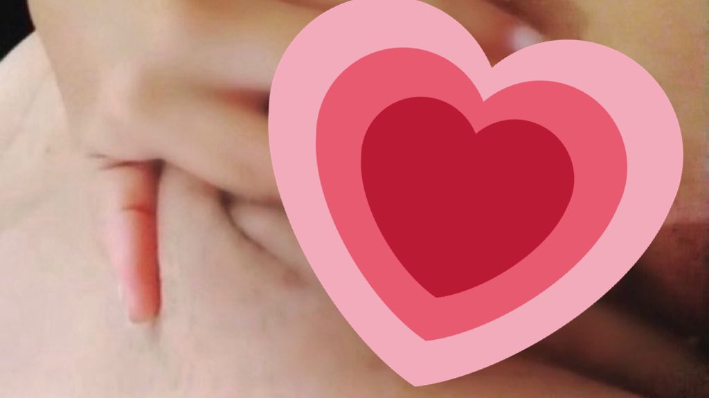 Mariana15206468's tweet photo. Odio estar tan desaparecida pero hasta que termine este año de uni no me podré conectar :( aun me faltan como 2semanas, pero muchas gracias por los 8k,y por tantos mensajes, por lo mismo solo contestare a videos o fotos muy muy ricas, otra vez perdón, y gracias por todo,los amo❤️ https://t.co/wMmHBG2VT5