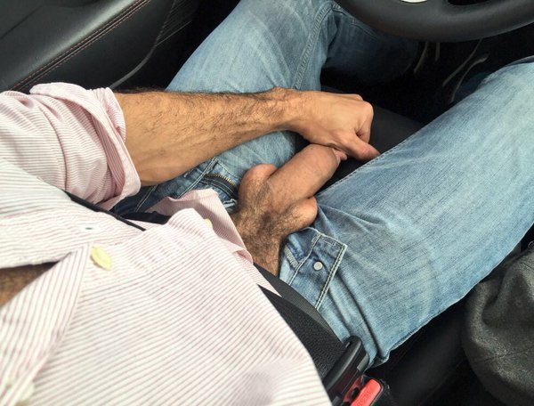 TheKingLycaon's tweet image. Heading to your place.