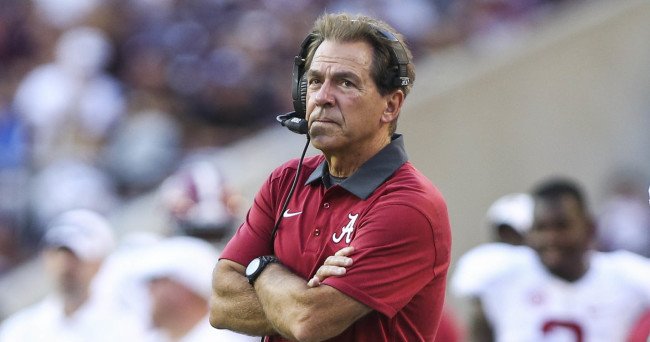 “If you’re an average player, you want to be left alone because you want to be able to slide by. If you’re a good player, you want to be coached. If you’re a great player, you want the coach to tell you the truth every day.' —Nick Saban #TheChampionsMind 🏆train.championsmind.app/now