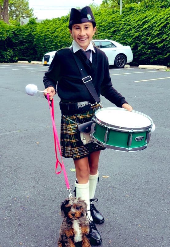 Future family drum star “Kaylee Bayiokos Feldman” with Congresswoman @NMalliotakis at the Memorial Day parade yesterday in Staten Island....🇬🇷🇺🇸#MemorialDay2021 🥁🥁