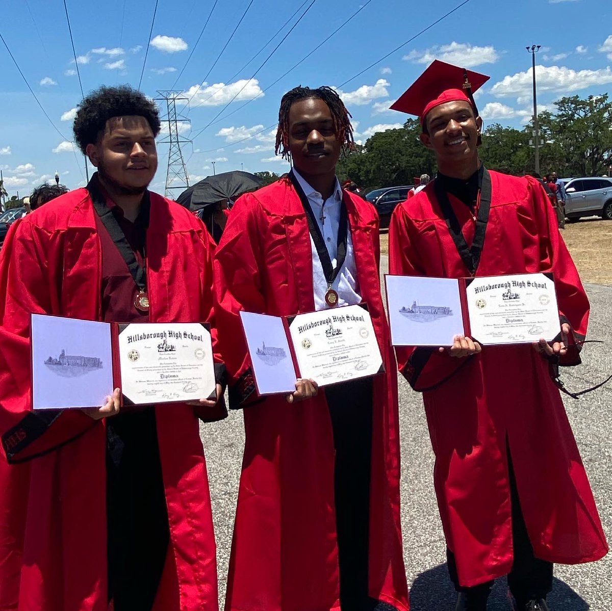 LizzRod72's tweet image. Congratulations congratulations C/O 2021 #HHS #terriers