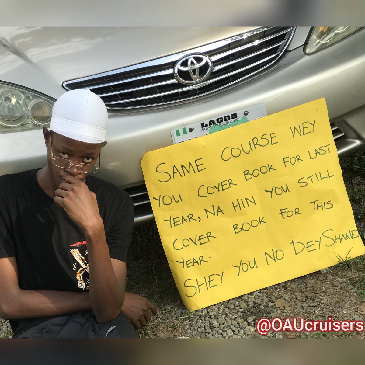 Comrade_HiB's tweet photo. Shey you no dey shaaaaame?

@blaqboo_ @TheBabafaros @OfficialArole @iconmayor_media @insideOAU @TimpzyU @oaucruise @OAU_General @oaueventz @Obakhafre @hiam_mcsmart https://t.co/FX5OggE40i