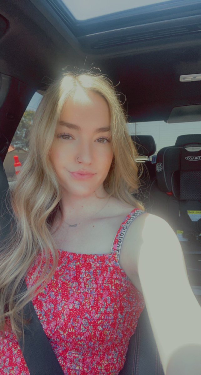 i know i show a different type of love🌹