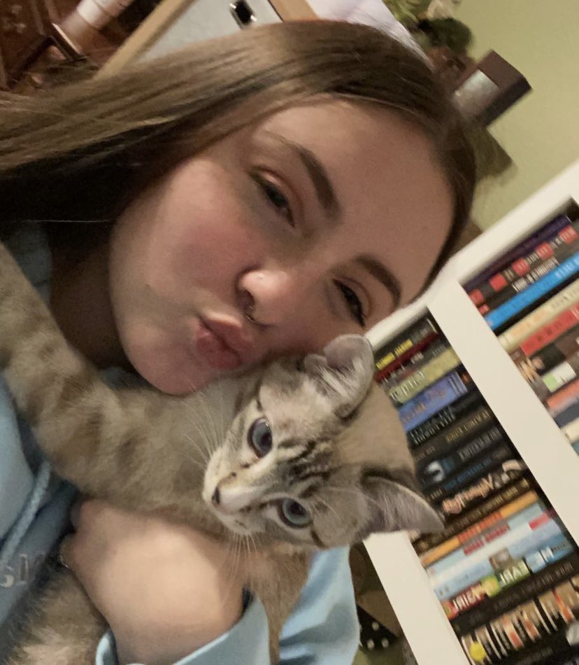 noland_fm's tweet photo. my lil mango🥭 https://t.co/lUiV9A1imX