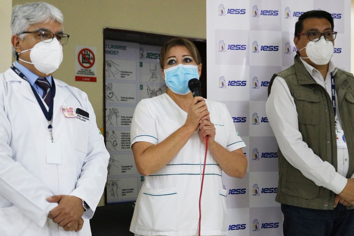 IESS_SSC's tweet photo. En el evento, varias autoridades agradecieron la iniciativa del personal de salud, por generar espacios emotivos para los más pequeños que están lidiando con alguna afectación a su salud. https://t.co/pXapO5hmJN