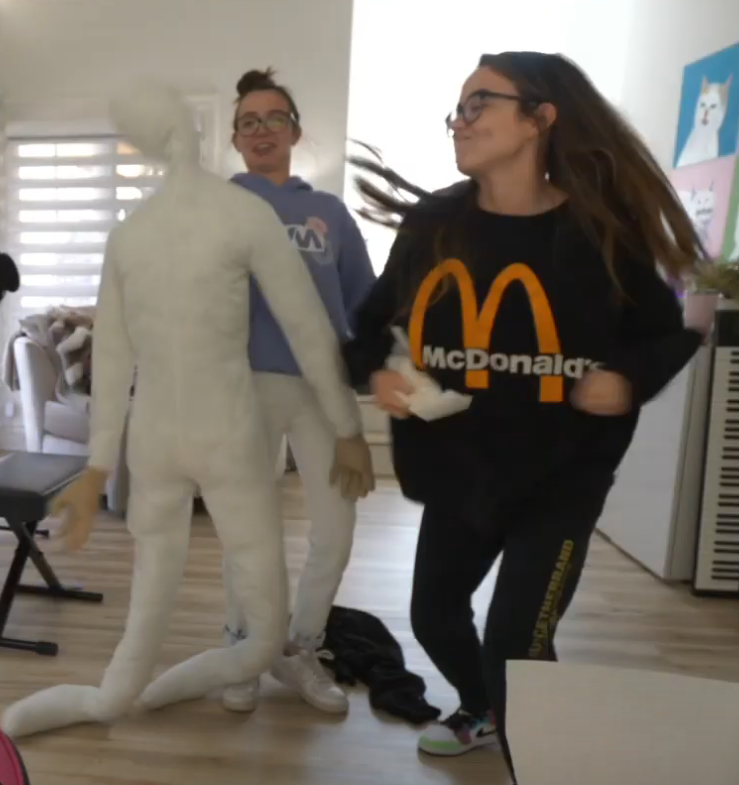NefariousLGN's tweet photo. That was such a great member stream @MerrellTwins . I only managed to see part of it live because I was busy but what I did see was so hilarious 😂 Thanks for the great premium content @VanessaMerrell @veronicamerrell
#MTFollow https://t.co/7CTTCtbJ2q