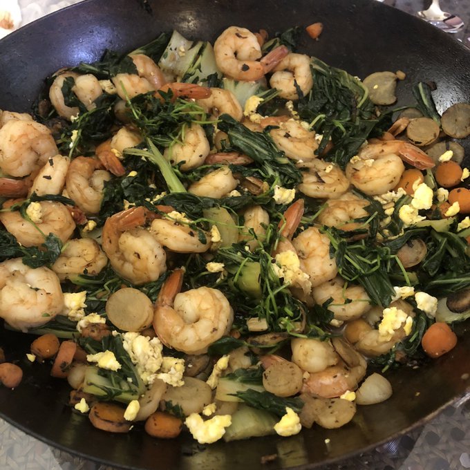 I&rsquo;ll gape you then cook you dinner after https://t.co/EXqfqcujrU<a href="/tag/doableguy"class="tags"><span>#doableguy</span></a>