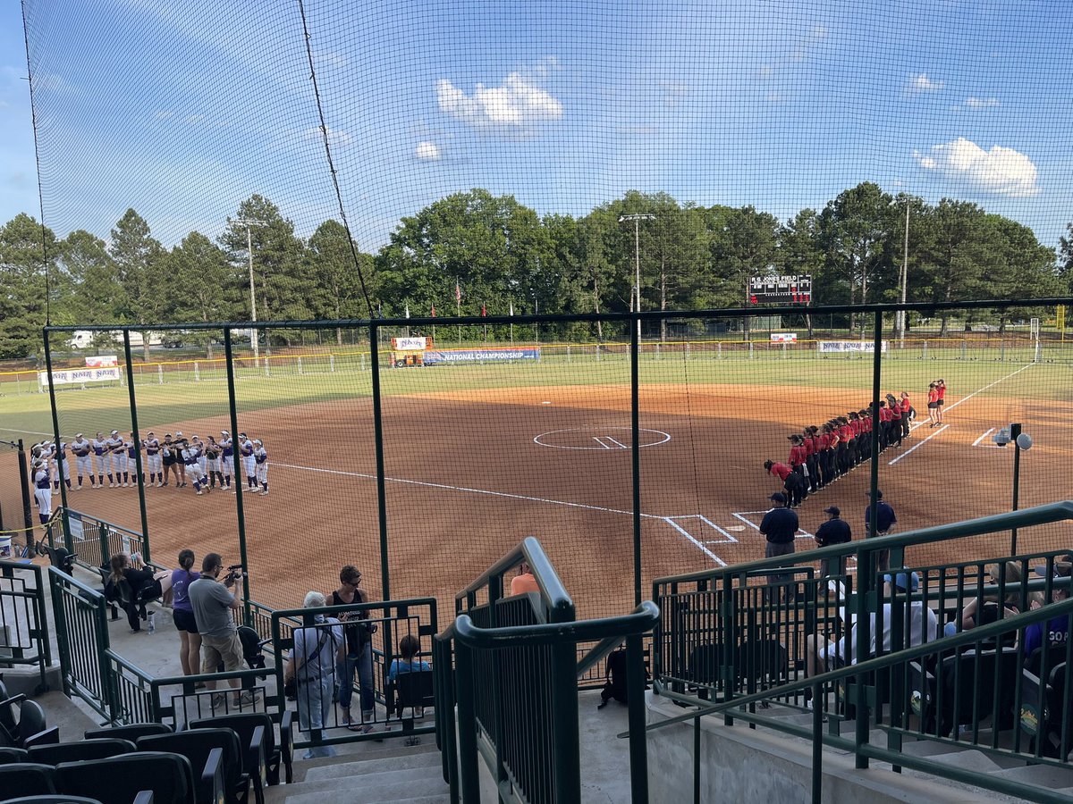 wareagle320's tweet image. Where ya at?@marythomas2025