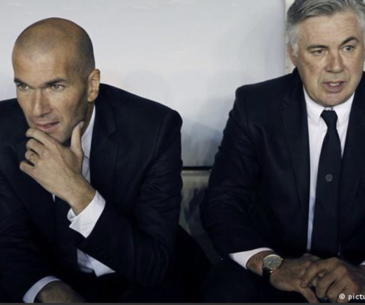 amarmas49's tweet image. هل سيغير انشلوتي من طريقه زيدان ام ان فلسفه ذيدان هي من ستؤدي الي اقاله انشلوتي ?????????!!!