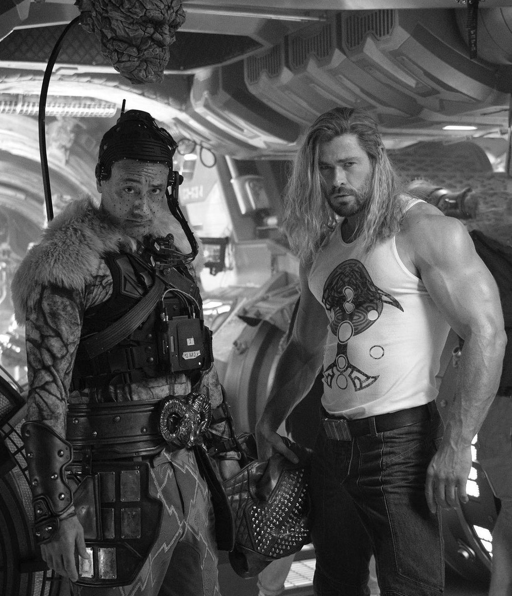 RT @DiscussingFilm: ‘THOR: LOVE AND THUNDER’ has wrapped filming.

The film releases on May 6, 2022 in theaters. https://t.co/HSQvoU05cc