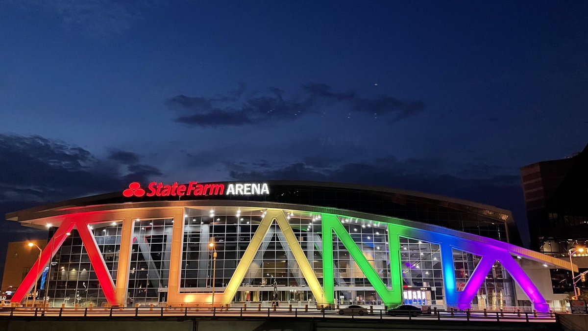 ATLHawks's tweet photo. Love is love. ♥️🧡💛💚💙💜

Happy #PRIDE month! https://t.co/6OTN0Drxmc