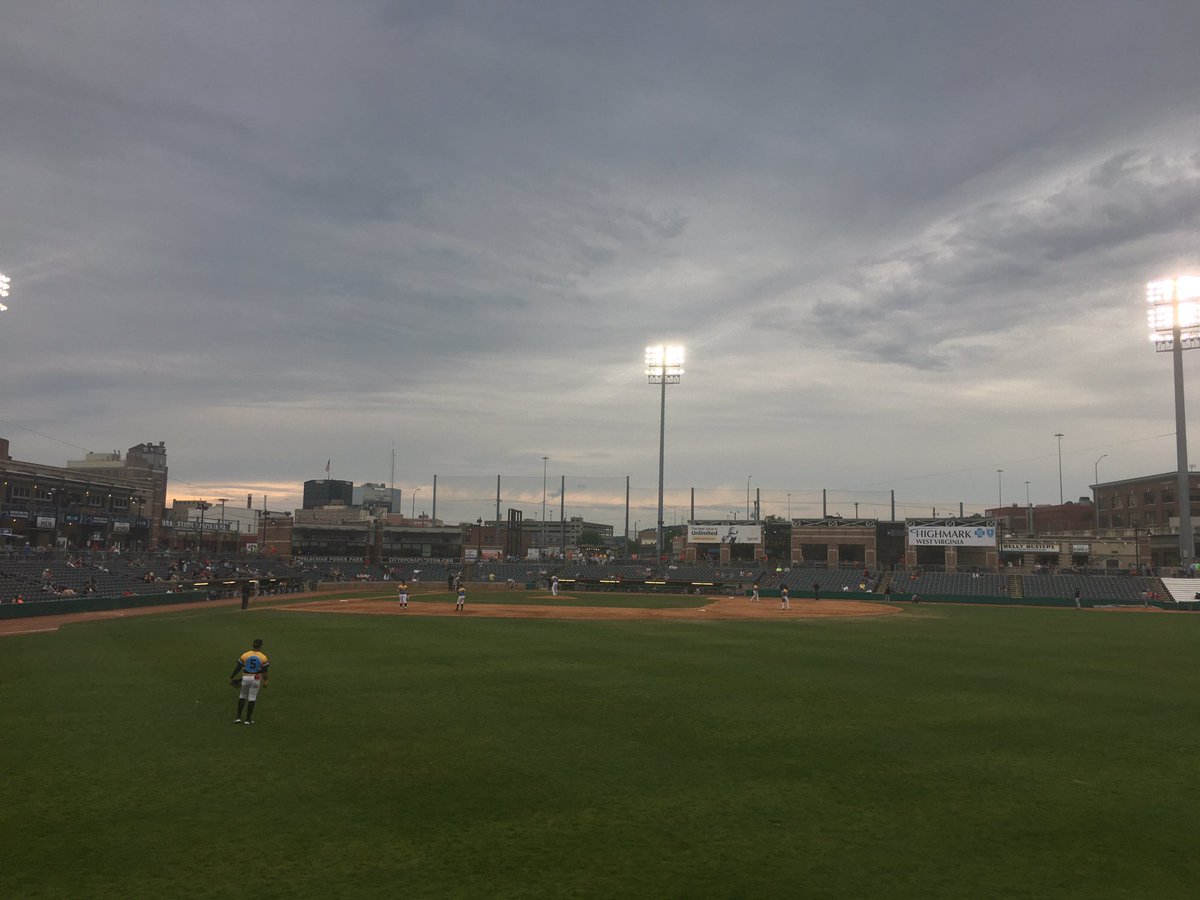 Boxtop01_Cards's tweet photo. Man did I miss this #wvpower @wv_power https://t.co/dmoB6jYyQv